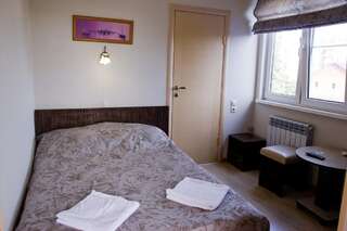 Гостиница Катерина-Комфорт Сочи Номер: Двухместный номер с 2 отдельными кроватями-1